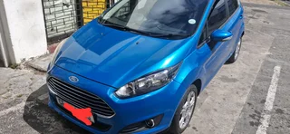 Ford Fiesta trentline 1.4 sport 2015