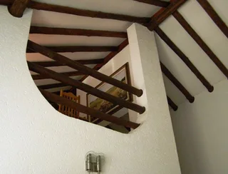 Furnished room in 3 bed 2 bath furnished  apartment in Paulshof