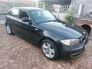 2010 BMW 118i E87