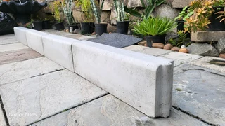 Interlocking Garden Kerb