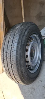 Goodyear Cargo Marathon 215/70/R16C