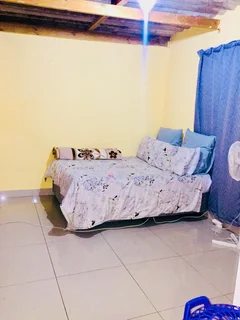 Empty two rooms Ntuzuma E ngaze swimming pool R2000