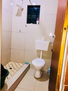 Empty two rooms Ntuzuma E ngaze swimming pool R2000