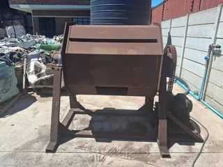 One Ton rock tumbler