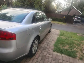 Audi a4 2.0 B7