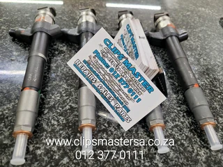 Set of recon injectors for Mitsubishi 4M41 Engine