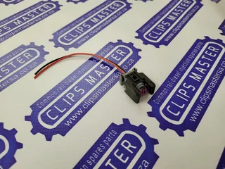 Electrical connector for Delphi injectors