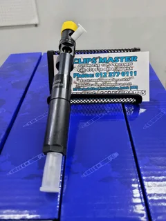 Injector for NP200 1.5dCi