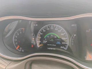 Grand jeep cherokee 2013