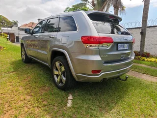 Grand jeep cherokee 2013