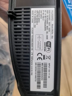Huawei b525 v s b618 4G LTE WI-FI Router