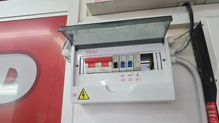 Electrician 24hrs. Free quotes, No call out fee. Coc certificate inspections. CALL 0749127975