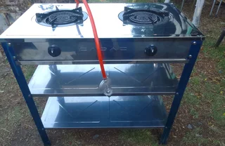 Cadac 2 plate gas stove with stand for sale