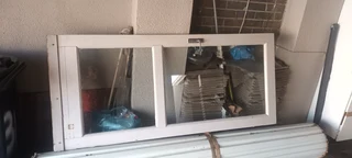 4 x solid 2panel glass door with lock and key x1