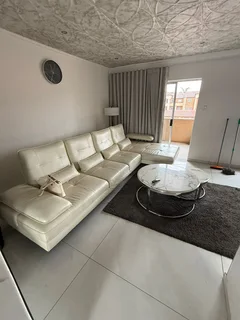 2 Bedroom Newly Renovated