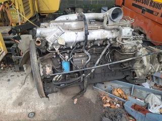 Ud440 engine and gearbox