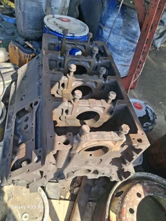 ADE 442 Engine block
