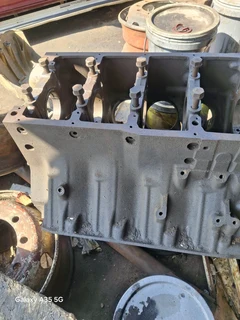 ADE 442 Engine block