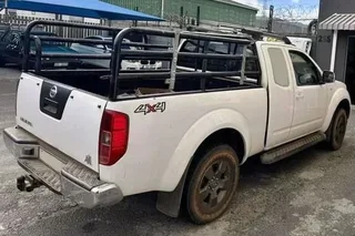 NISSAN NAVARA 2.5D ClubCab 4x4 Manual. 2010. *stripping for spares* |sp|53