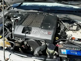 Toyota 3.0 D4d 4x2 Engine. Complete. *original Manufacturer Engine*|en|84