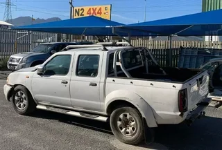 Nissan NP300 Double Cab YD25 Manual 4x2 *stripping for spares* |sp|129