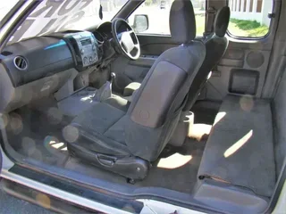 Ford Ranger Super Cab. *Stripping for spares*. |sp|74