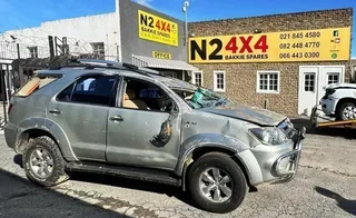 Toyota Fortuner 4.0 V6 4x2 Manual *stripping for spares* |sp|144