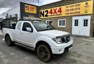 Nissan Navara 2.5d Clubcab 4x4 Manual. 2010. *stripping For Spares* |sp|53