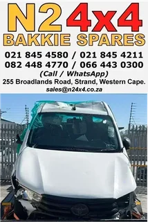 Toyota Hilux 2.4 GD6, 5 speed 4x2 manual low-rider 2017 *stripping for spares* |sp|109