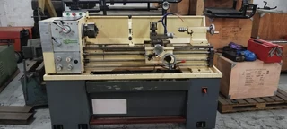 Pre owned Center lathe