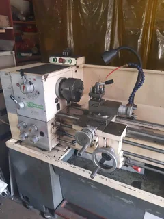 Pre owned Tool and Allied lathe