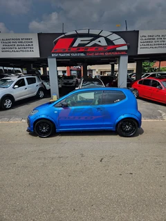 2016 Volkswagen Move up! 1.0