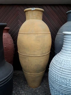 Garden cement pots ::: Nursery