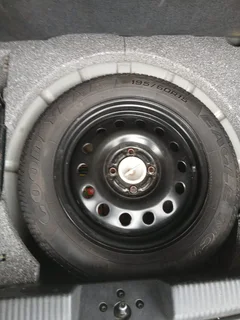 2004 Ford Focus Hatchback