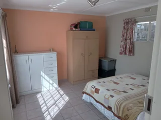 1 bedroom Garden Cottage to let