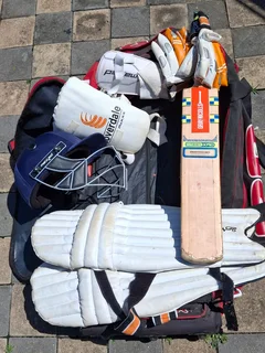 Cricket kit (used)