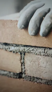 Needed: Bricklayer/plasterer/builder