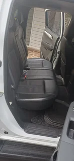 4X4 AUTO 2018 Isuzu KB300 Getaway Tool Double Cab RARE FIND