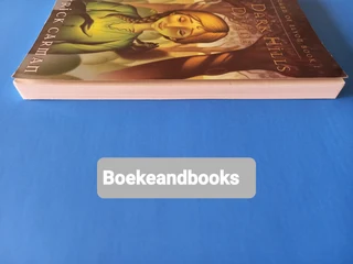 The Dark Hills Divide - Patrick Carman - The Land Of Elyon Book 1.