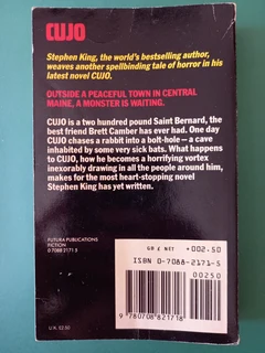 Cujo - Stephen King.