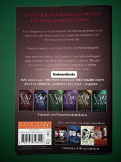 Vampire Academy - Richelle Mead - Vampire Academy #1.