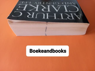 Cradle - Arthur C Clarke And Gentry Lee.