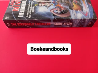 The Ringworld Engineers - Larry Niven.