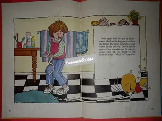 As Liefie En Grr Kom Kuier - Pieter W Grobbelaar - Illustrasies Deur Paula Collins.