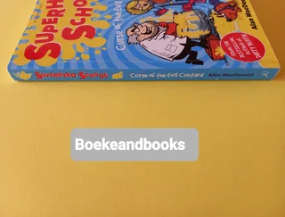 Curse Of The Evil Custard - Alan Macdonald - Superhero School.