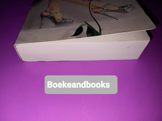 Aspoesterskoene - Kristel Loots.