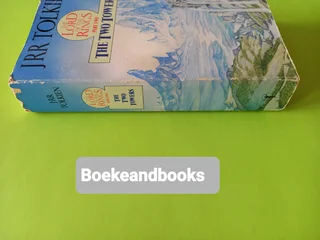 The Two Towers - JRR Tolkien - The Lord Of The Rings - Part Two.