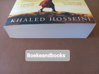 A Thousand Splendid Suns - Khaled Hosseini.