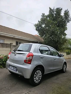 2016 TOYOTA ETIOS