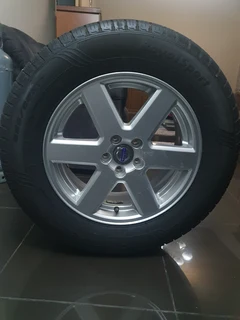 Mag  with tyre for Volvo XC90 (ONLY 1)